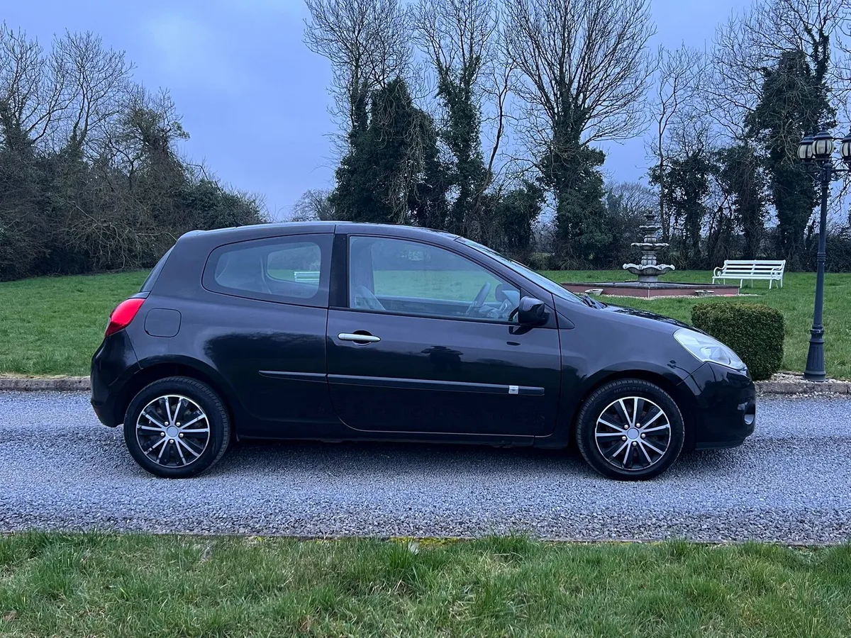 2011 Renault Clio 1.2 - Image 3
