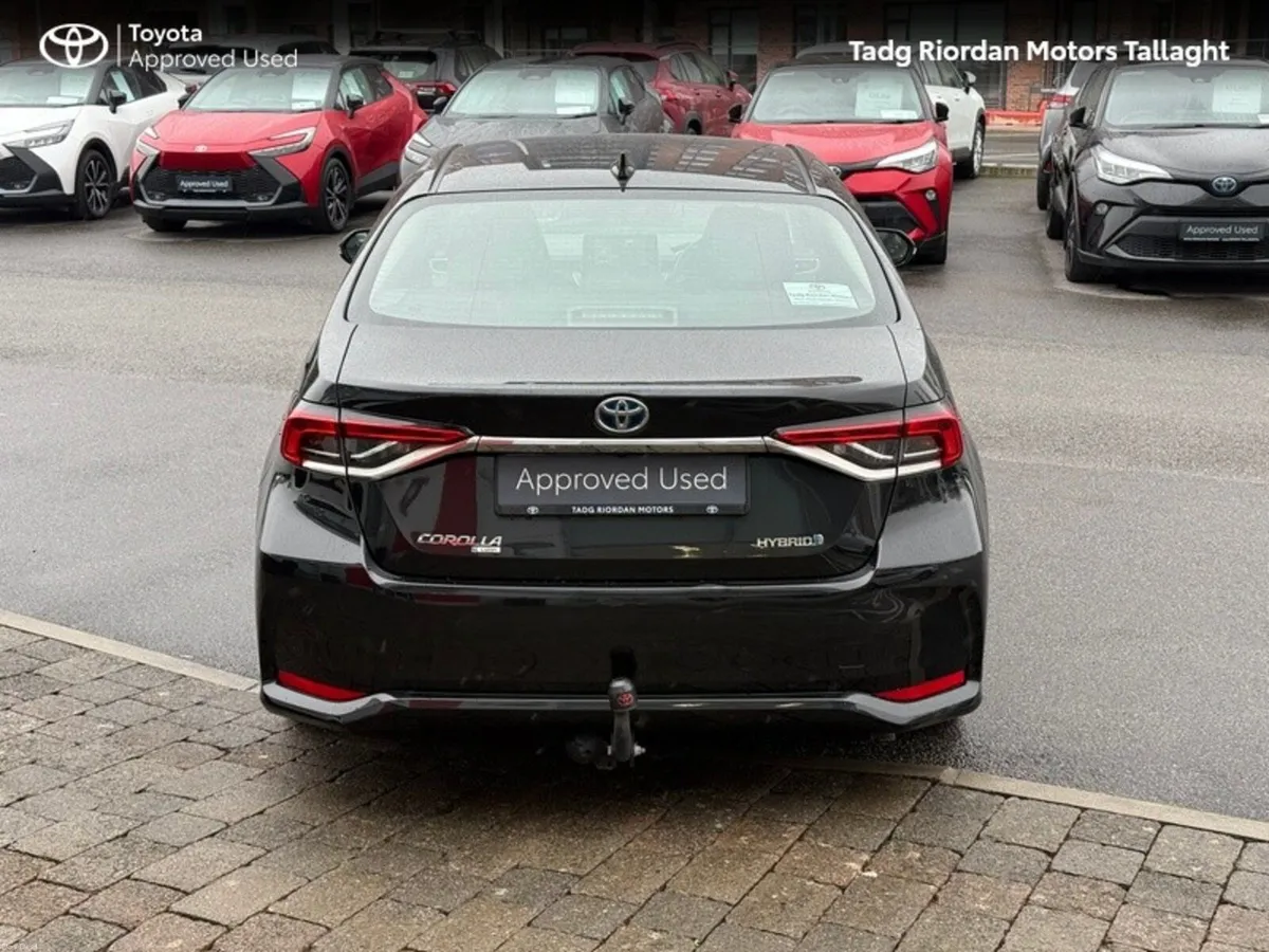 Toyota Corolla HYBRID LUNA - Image 5