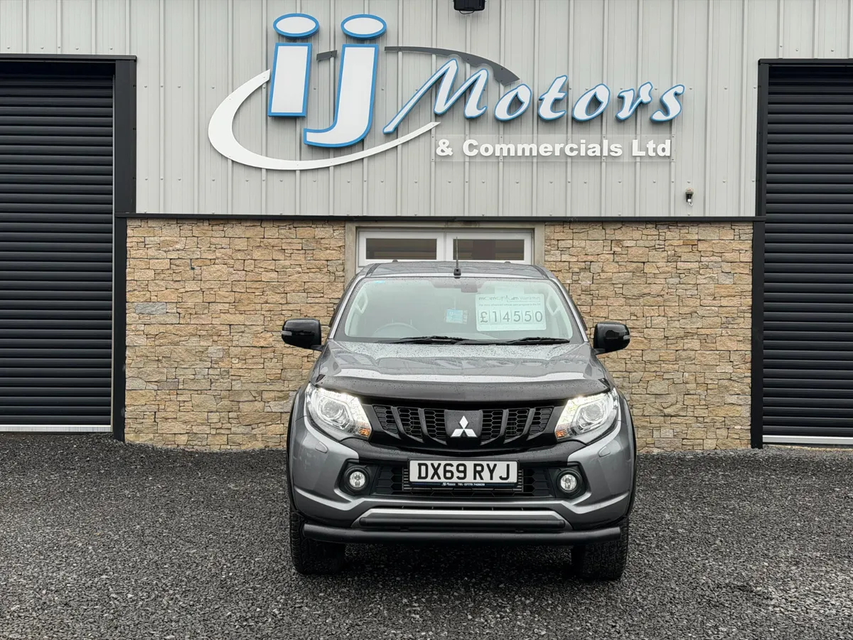 19 MITSUBISHI L200 2.4 DI-D 181 CHALLENGER - Image 2