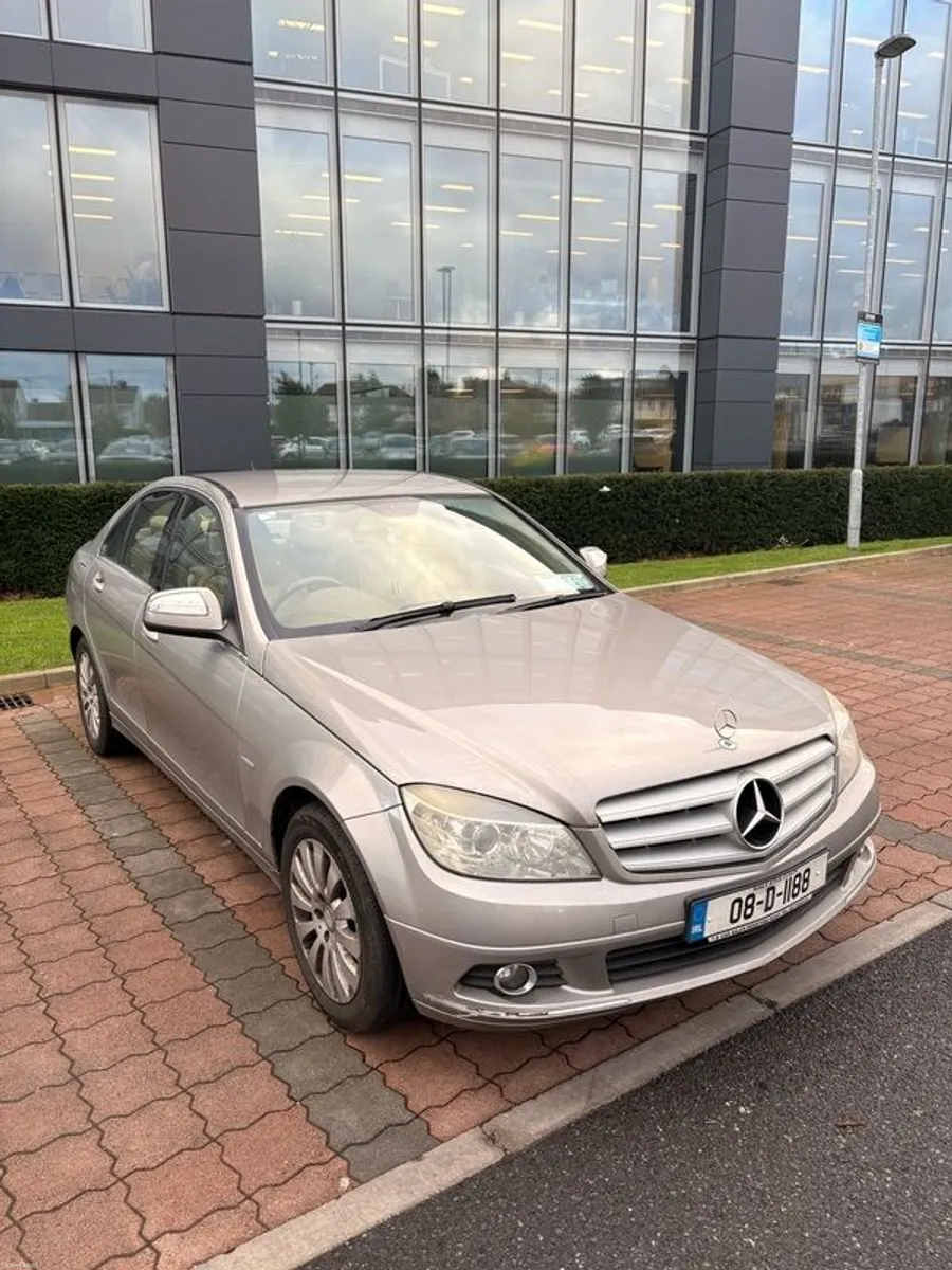 2008 Mercedes-benz C-class - Image 2