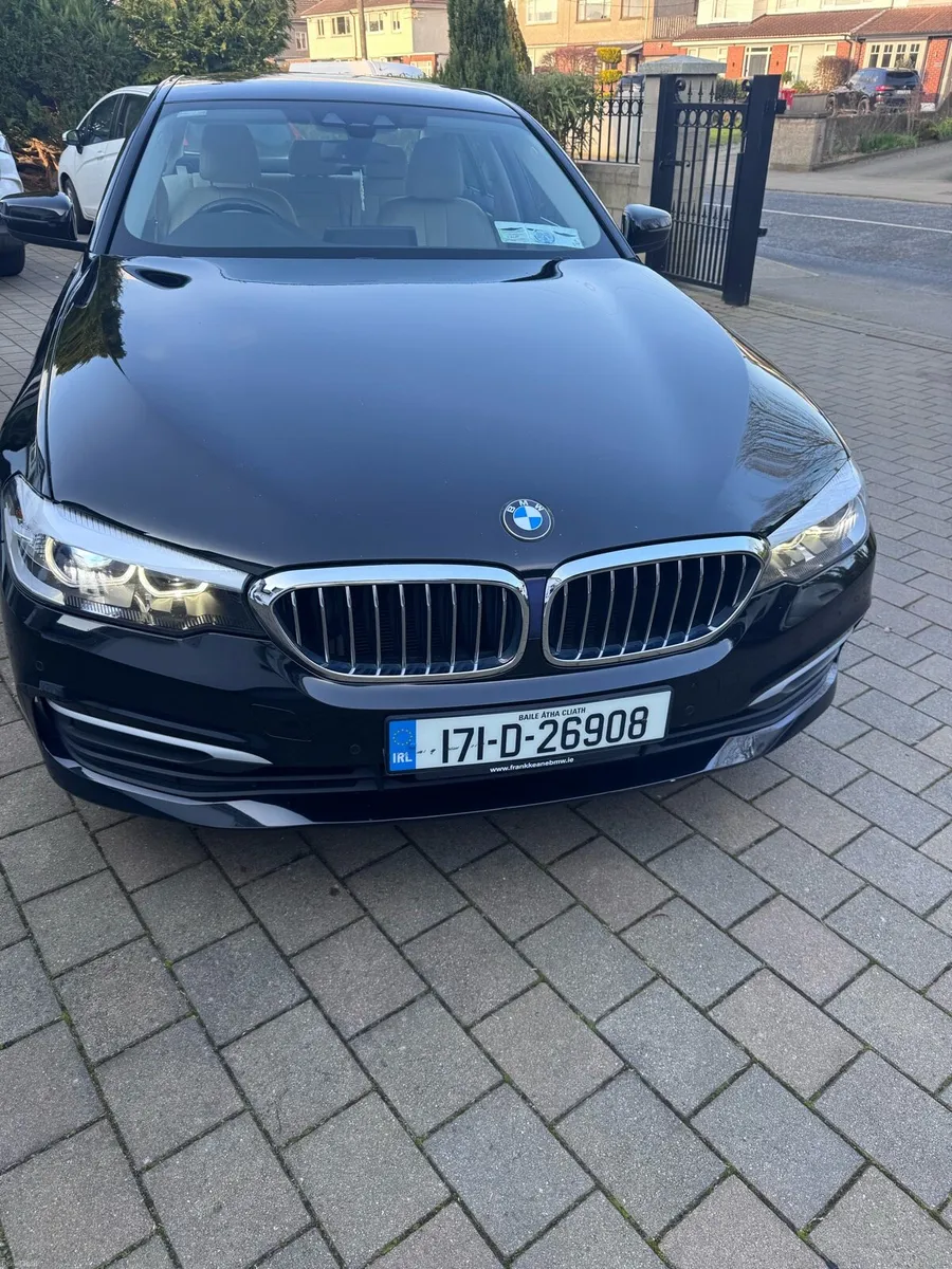 BMW 520D - Image 1