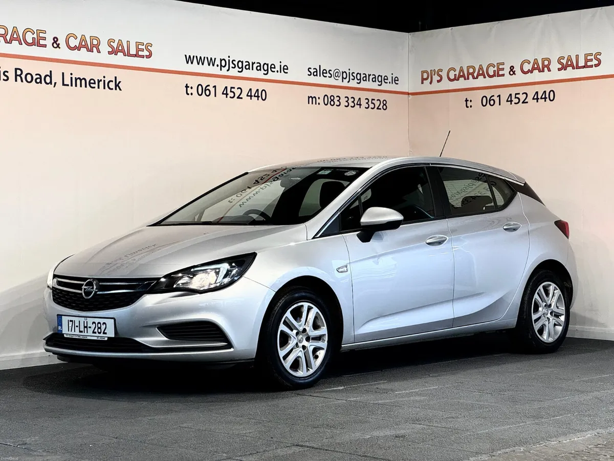 Opel Astra 2017, 1 Year Warranty - Image 1