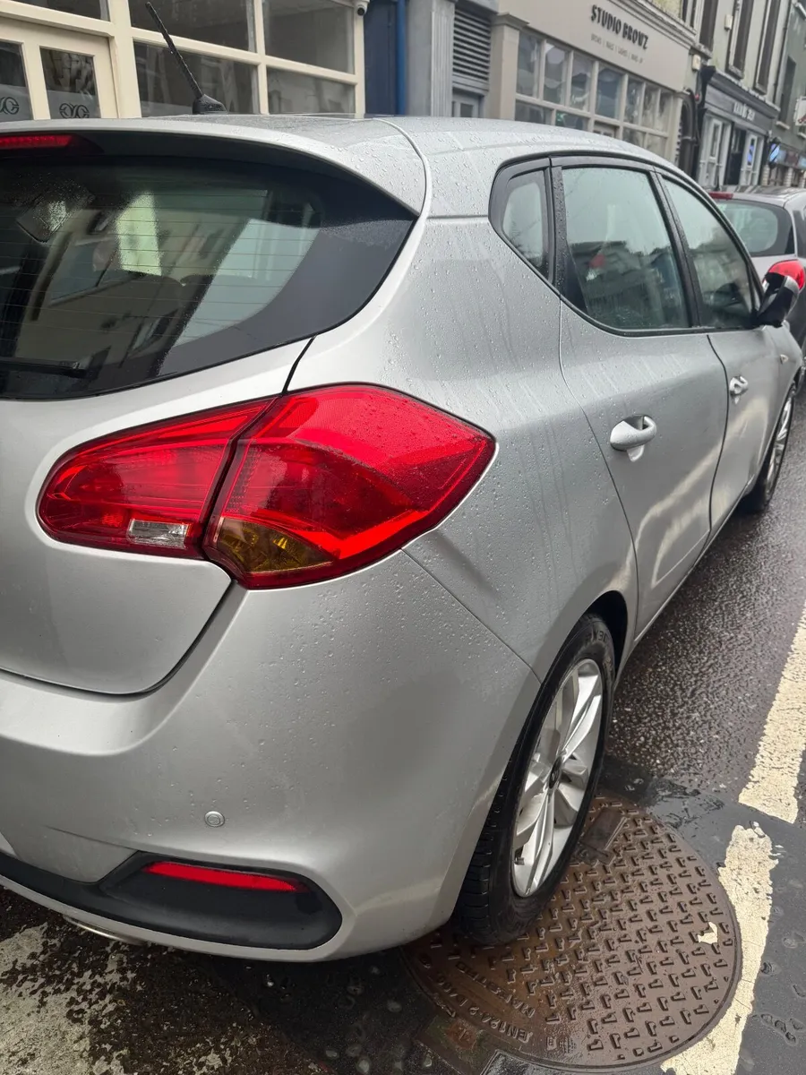 Kia Ceed 2015 - Image 3