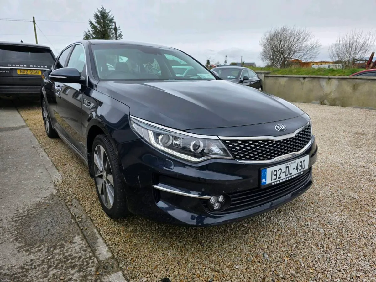 Kia Optima 2019 56,000km - Image 1
