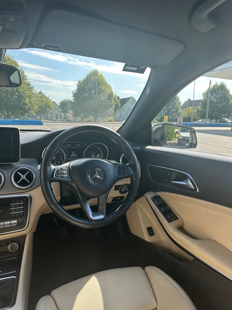Mercedes Benz CLA 2017 - Image 4