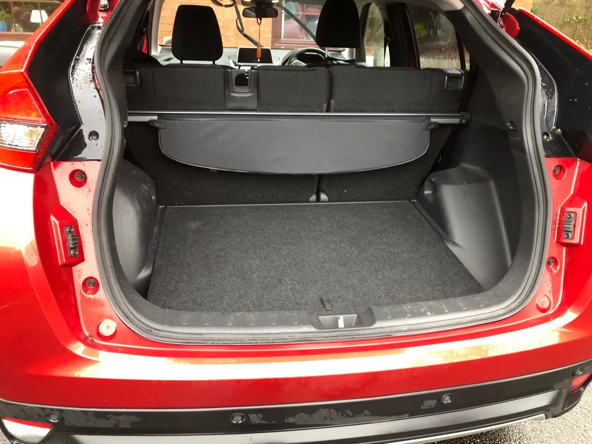 Mitsubishi Eclipse Cross 2018 - Image 3