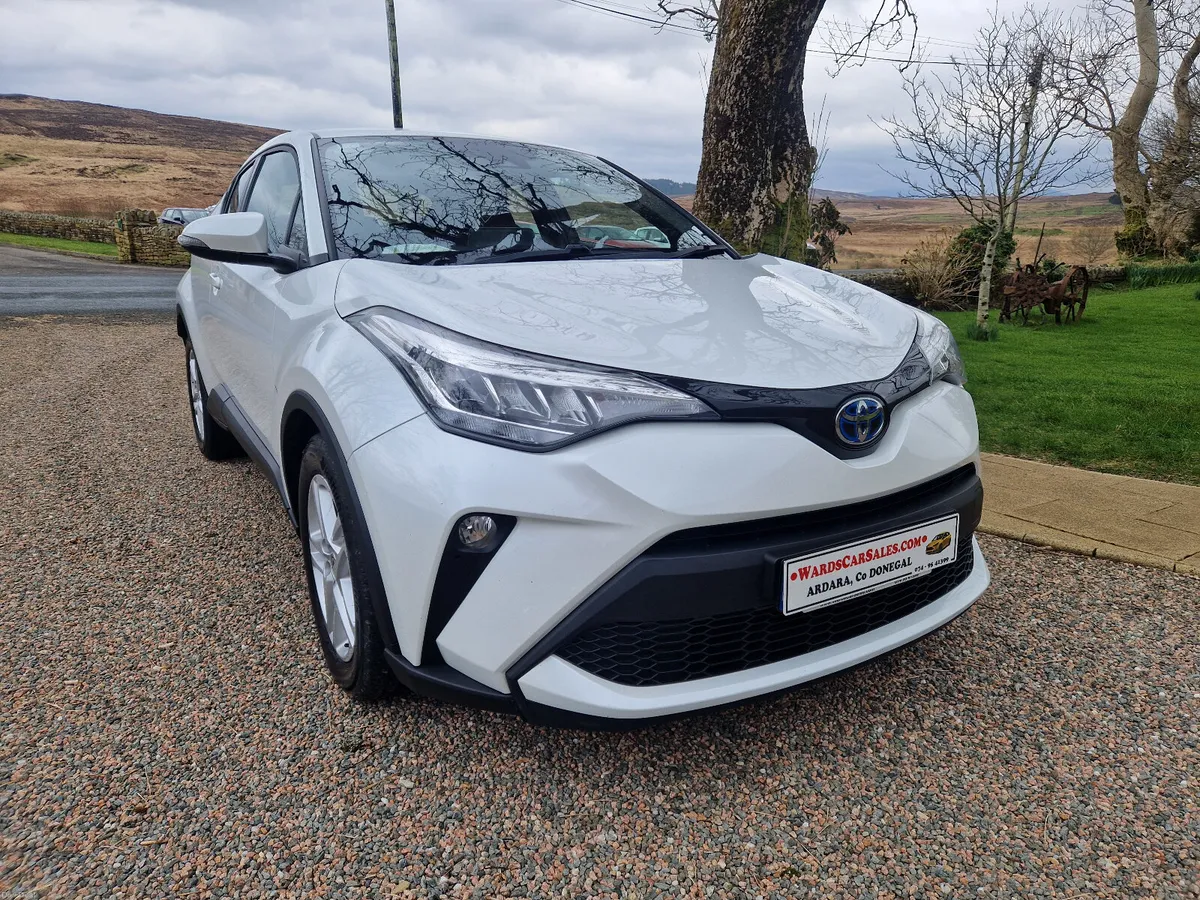 Toyota C-HR 2023 - Image 3