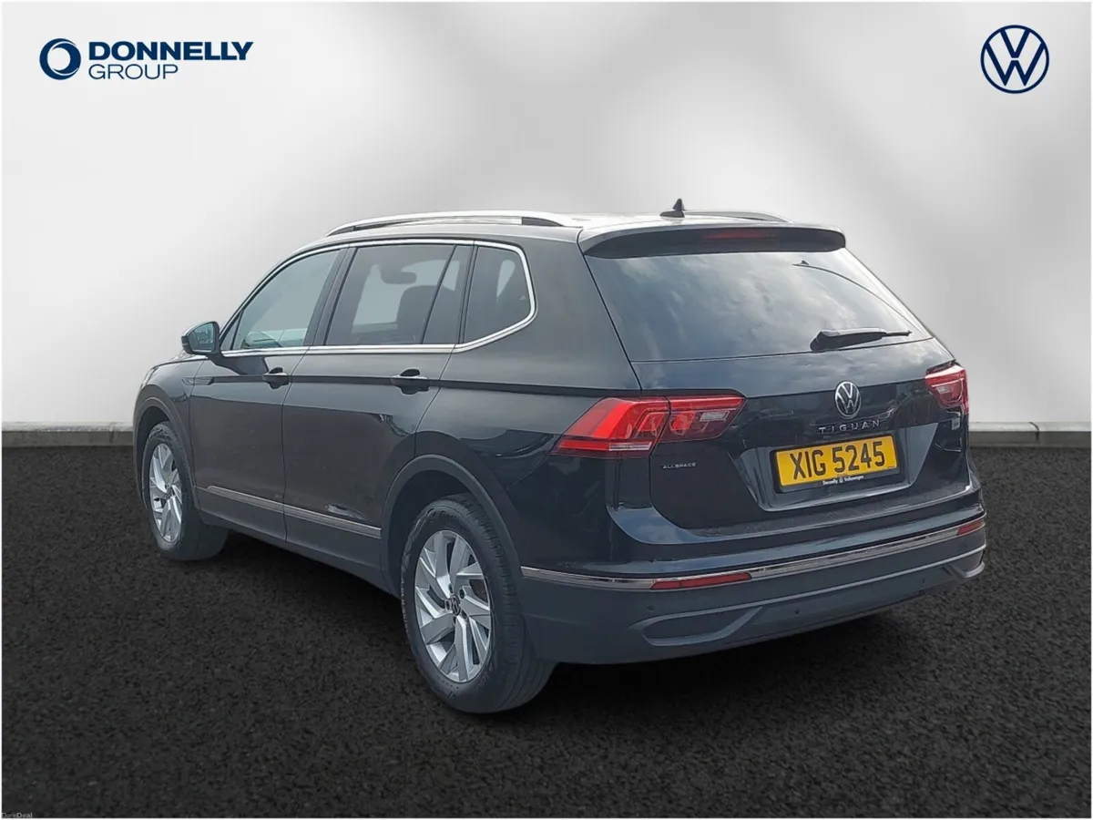 Volkswagen Tiguan Allspace Diesel Estate Life - Image 3