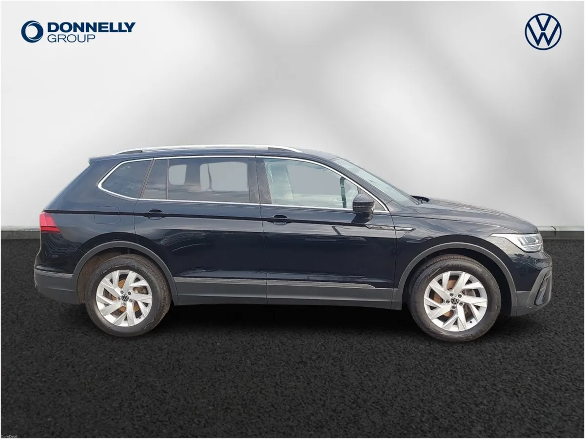 Volkswagen Tiguan Allspace Diesel Estate Life - Image 4