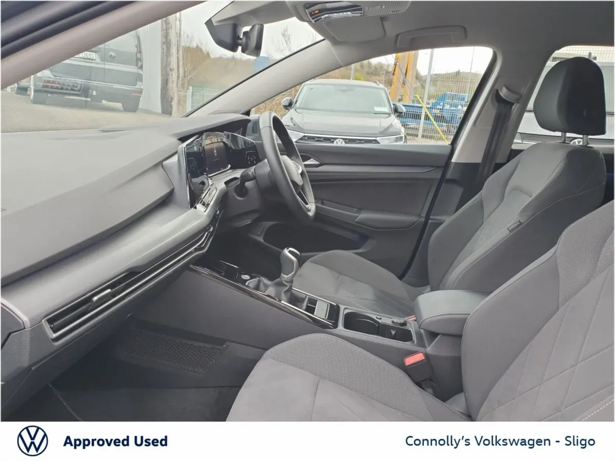 Volkswagen Golf STYLE 2.0TDI 115HP - Image 4