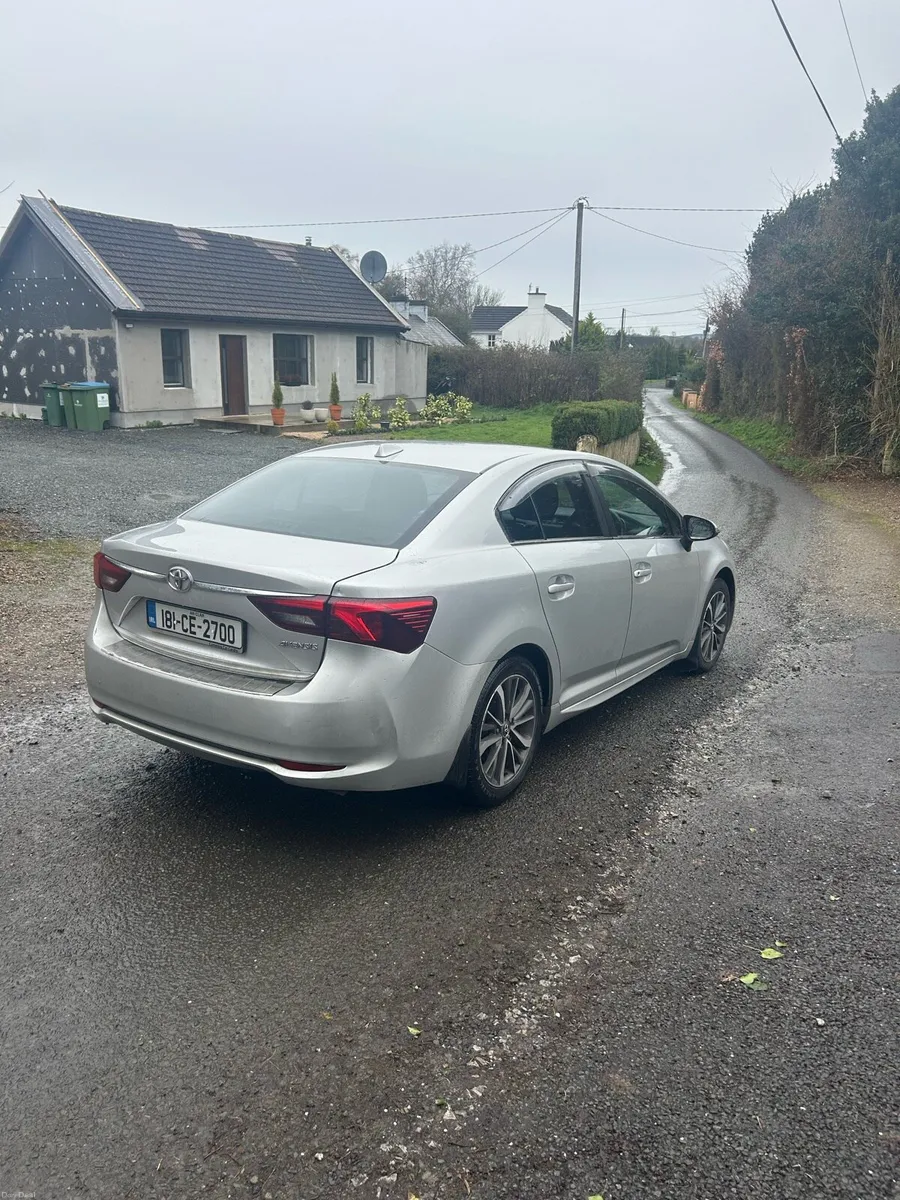 Toyota Avensis - Image 4