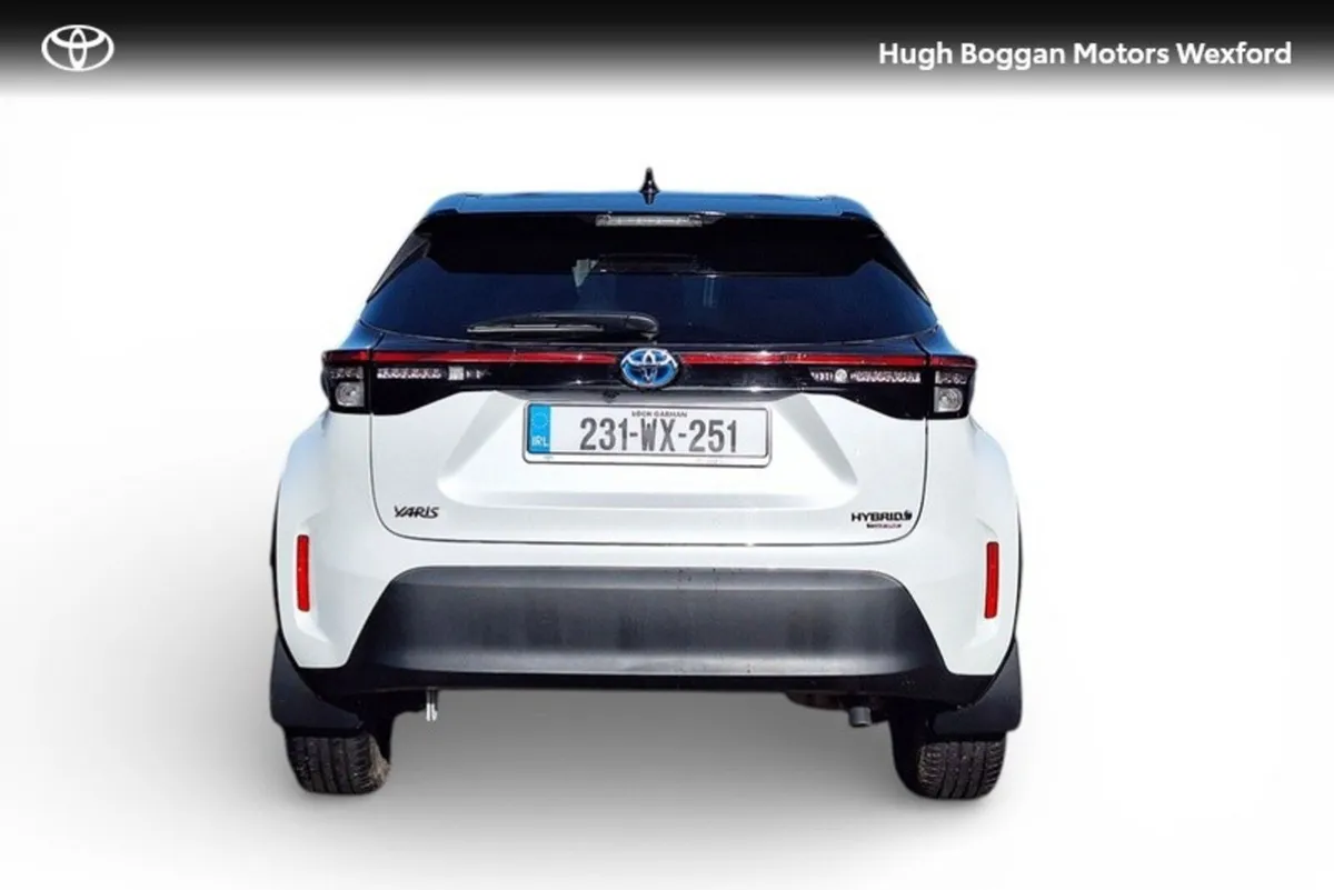 Toyota Yaris Cross CR CROSS LUNA SPORT 4DR AUTO - Image 4