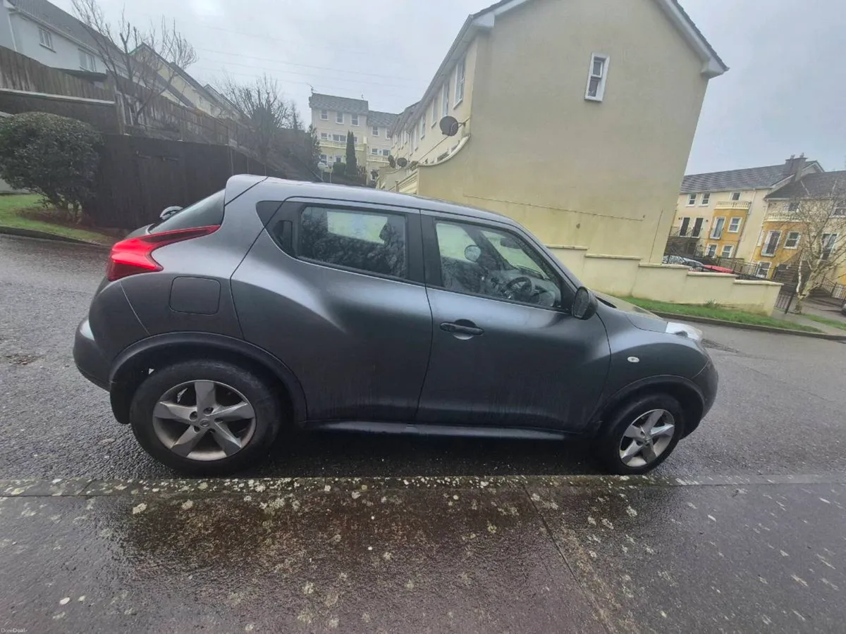 Nissan Juke 2011 - For repair or parts - Image 2