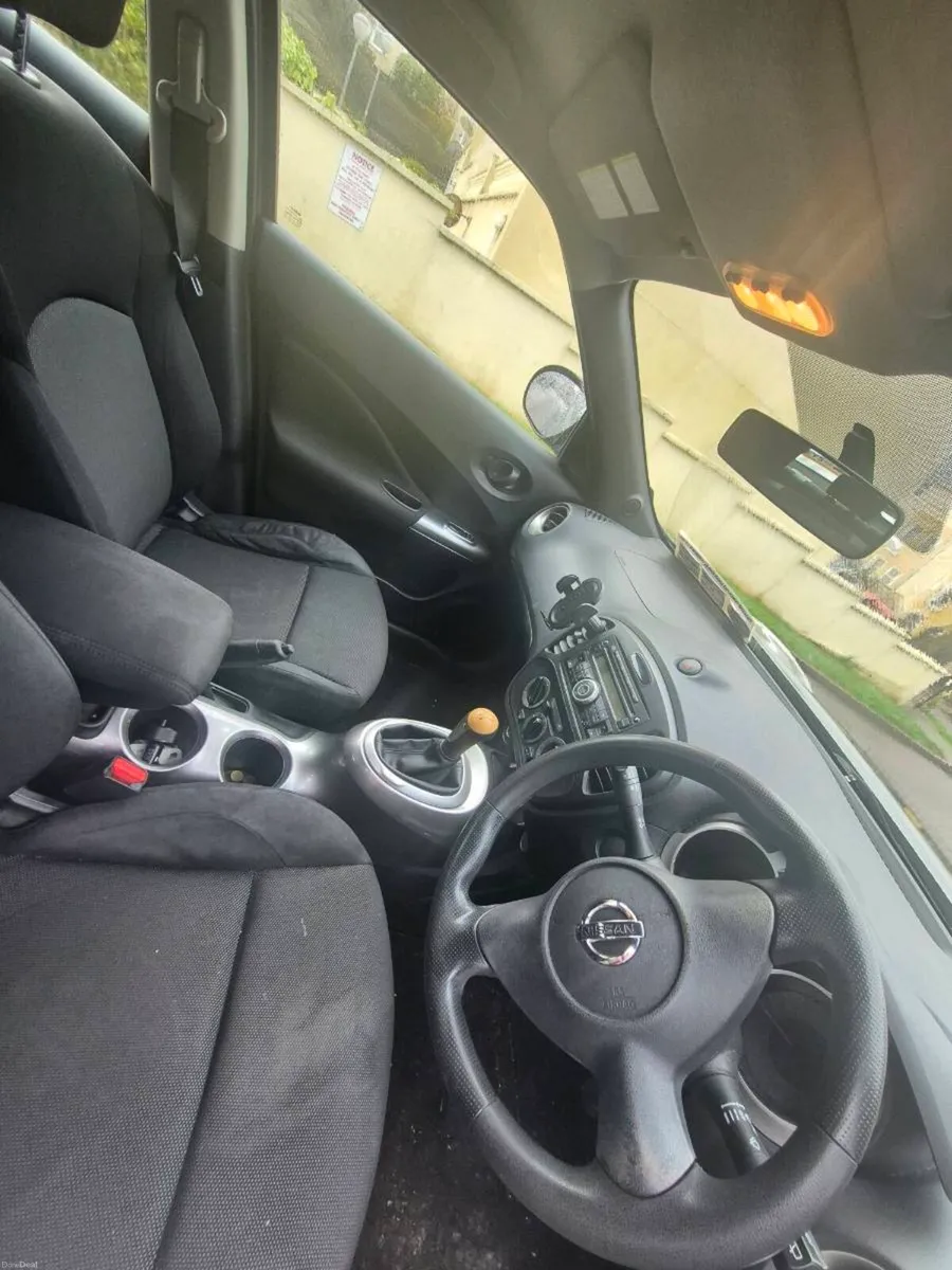 Nissan Juke 2011 - For repair or parts - Image 3
