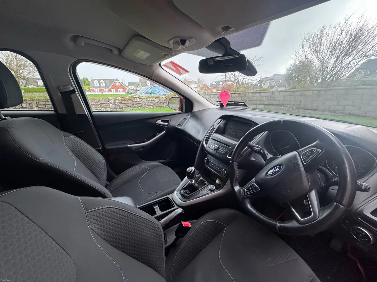 Ford Focus - Image 4