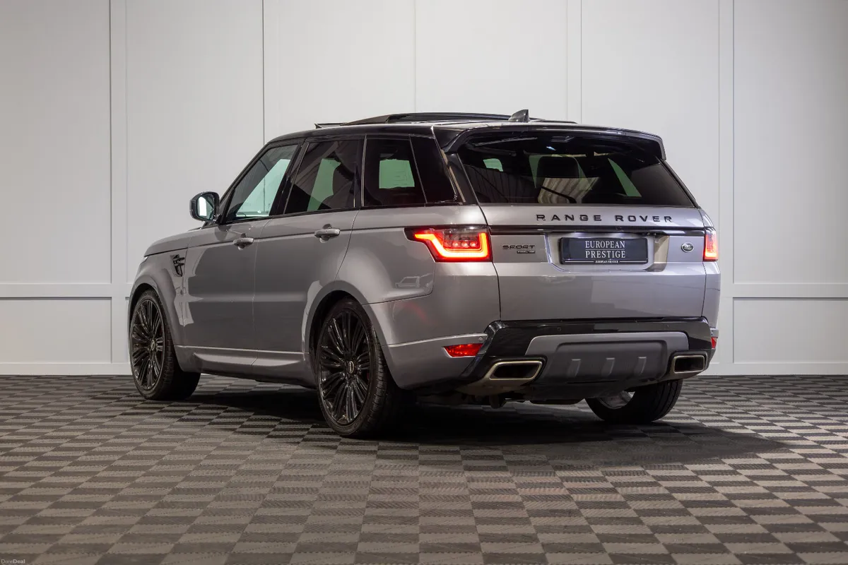2020 Range Rover Sport P400e HSE Dynamic - Image 4