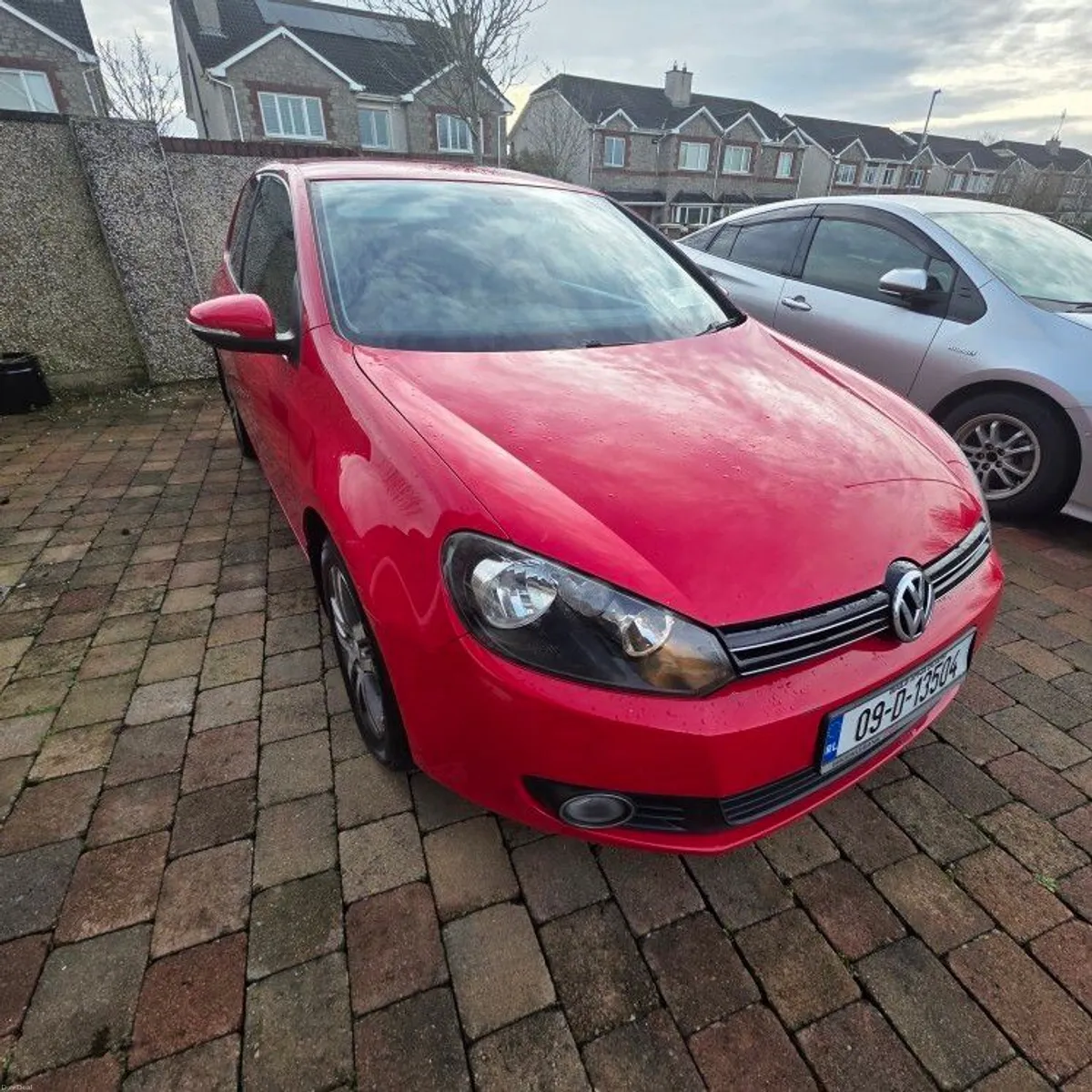 2009 Volkswagen Golf - Image 1