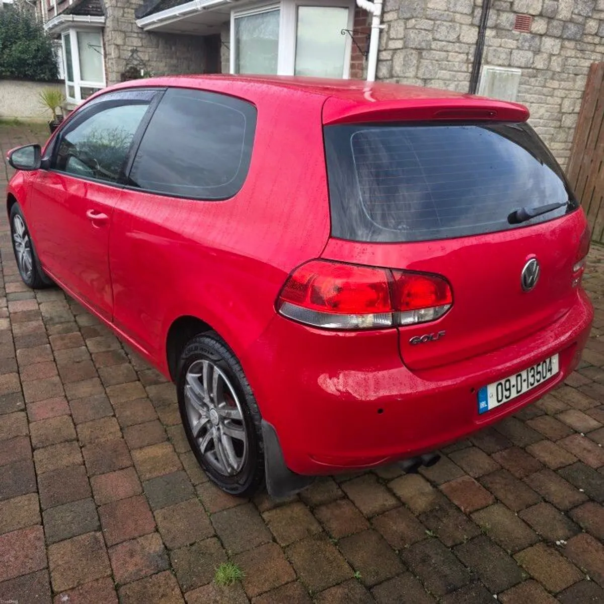 2009 Volkswagen Golf - Image 3