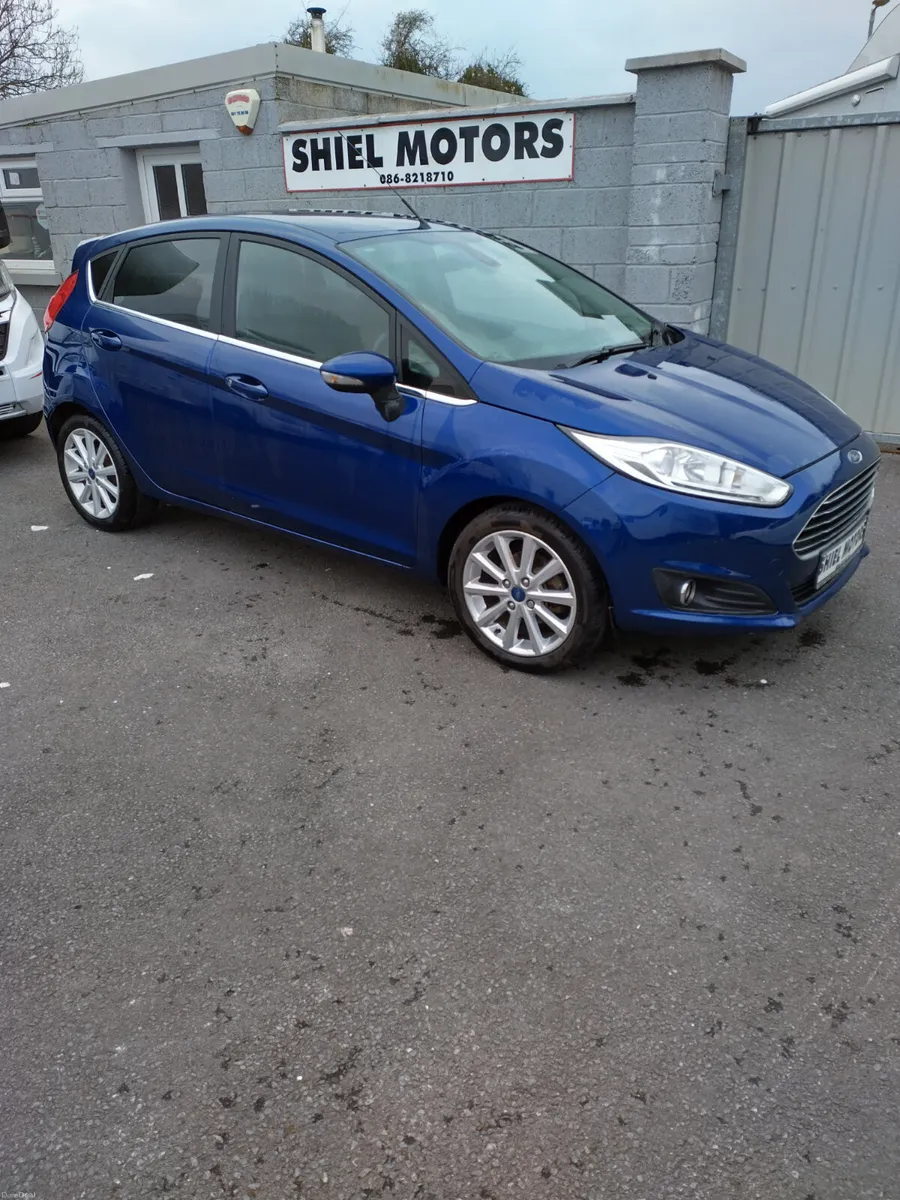 FIESTA DIESEL H BACK 2016 - Image 2