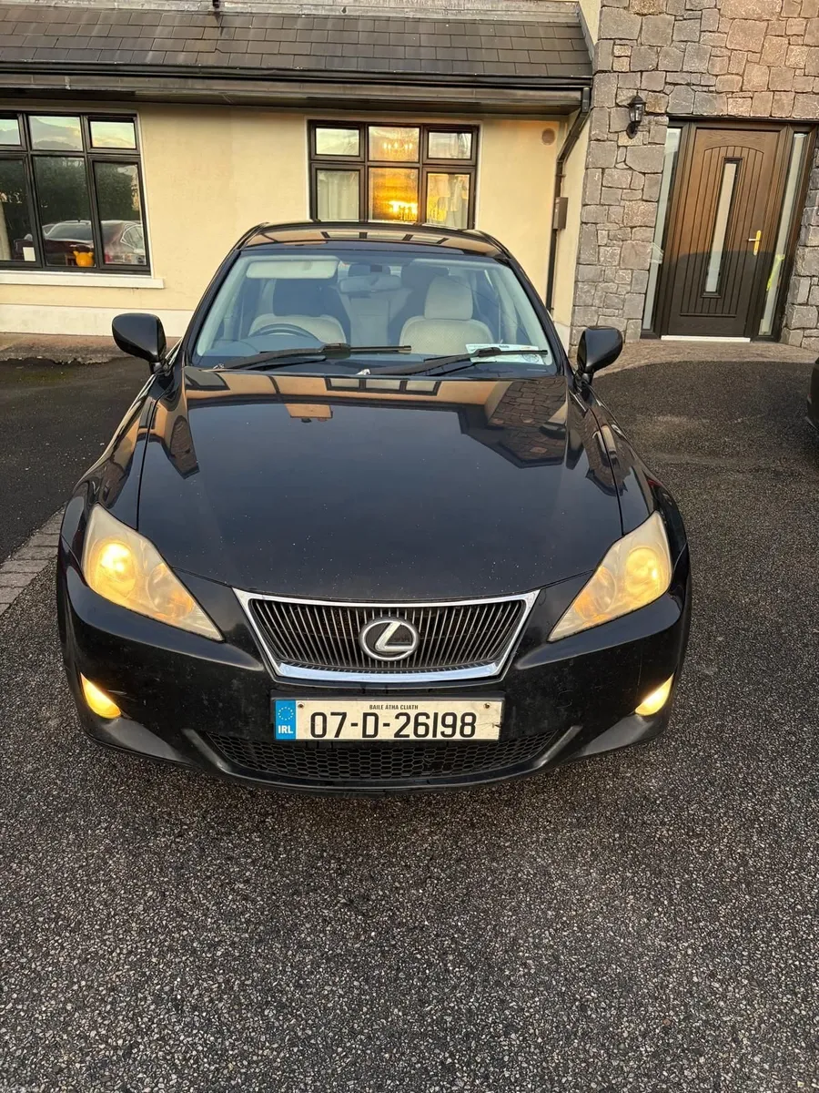 Lexus IS 2007 - Image 1