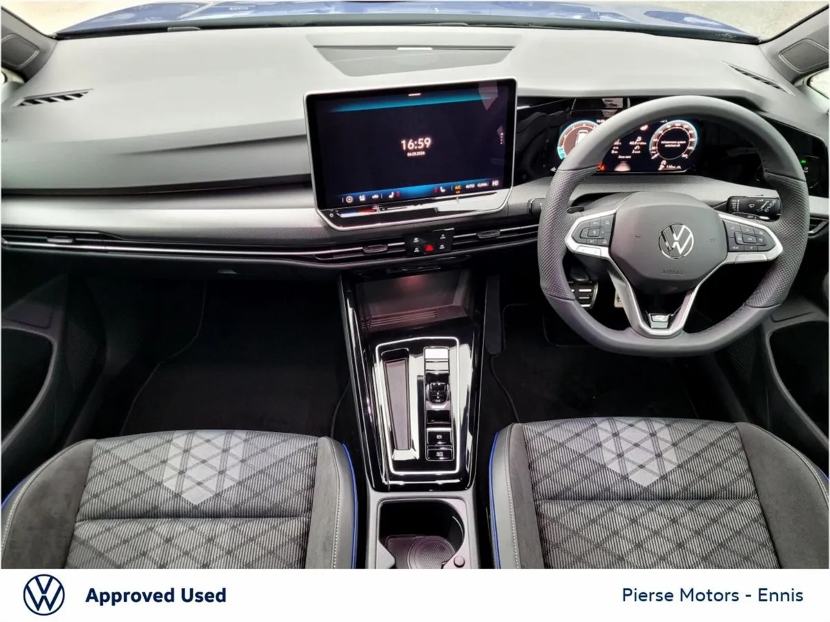 Volkswagen Golf R-LINE 1.5 TSI MHEV 116HP - Image 4