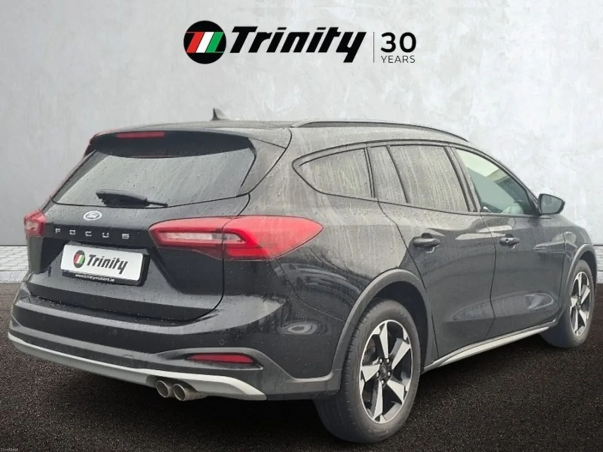 Ford Focus ** ACTIVE  ESTATE ** 1.0 125BHP ** TRIN - Image 3