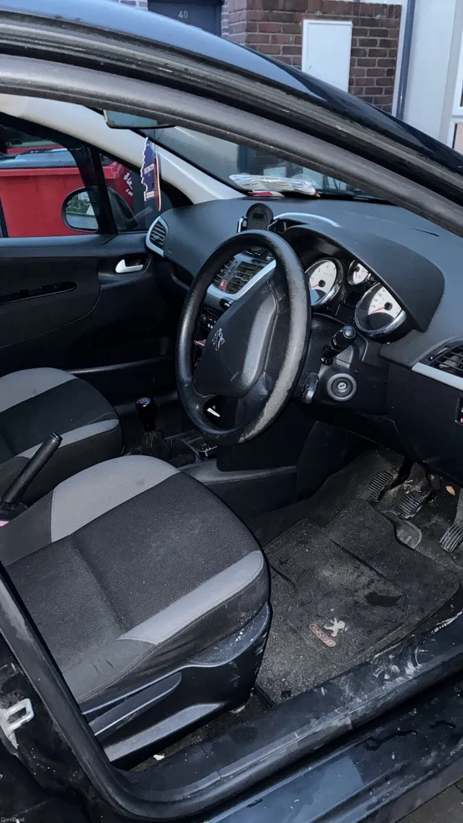 Peugeot 207 €1300 - Image 4