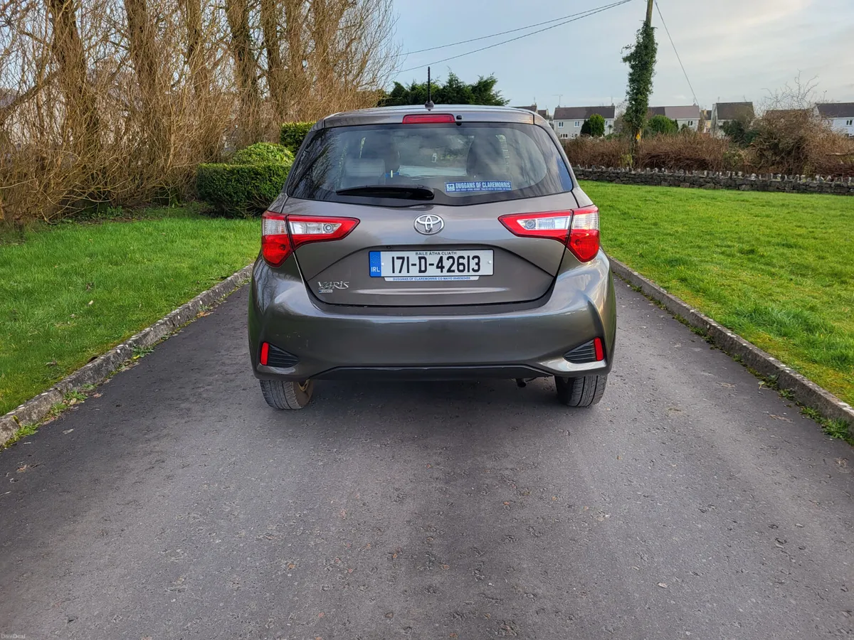 Toyota Yaris 1L  PETROL   LOW KMS. - Image 4