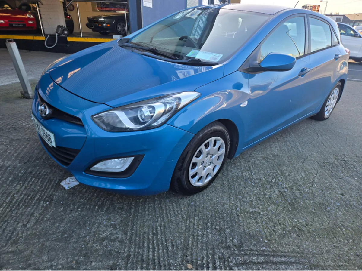Hyundai i30 1.6 CRDI CLASSIC BL/ DRI 5DR BLUE DRIV - Image 4