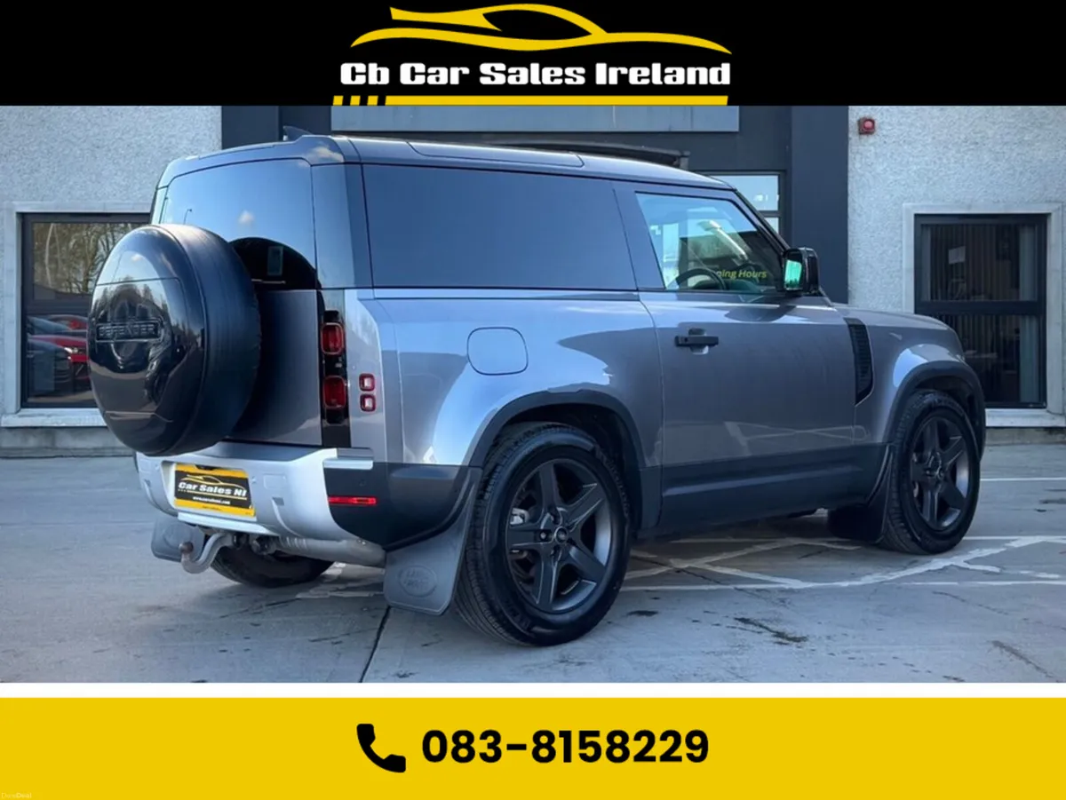 Land Rover Defender 3.0 D250 MHEV Hard Top SUV 3dr - Image 4