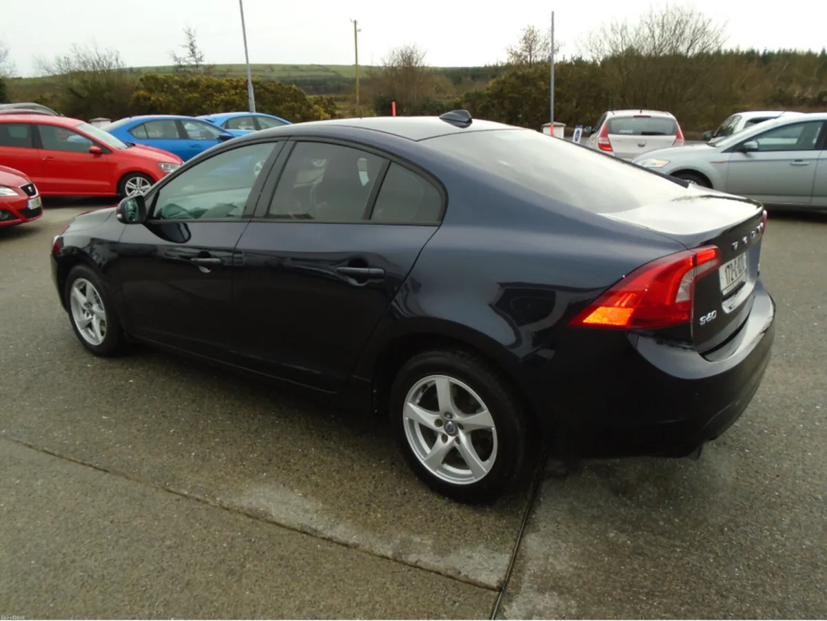 Volvo S60 2.0 D3 BUSINESS EDTN 150BHP 4DR - Image 6