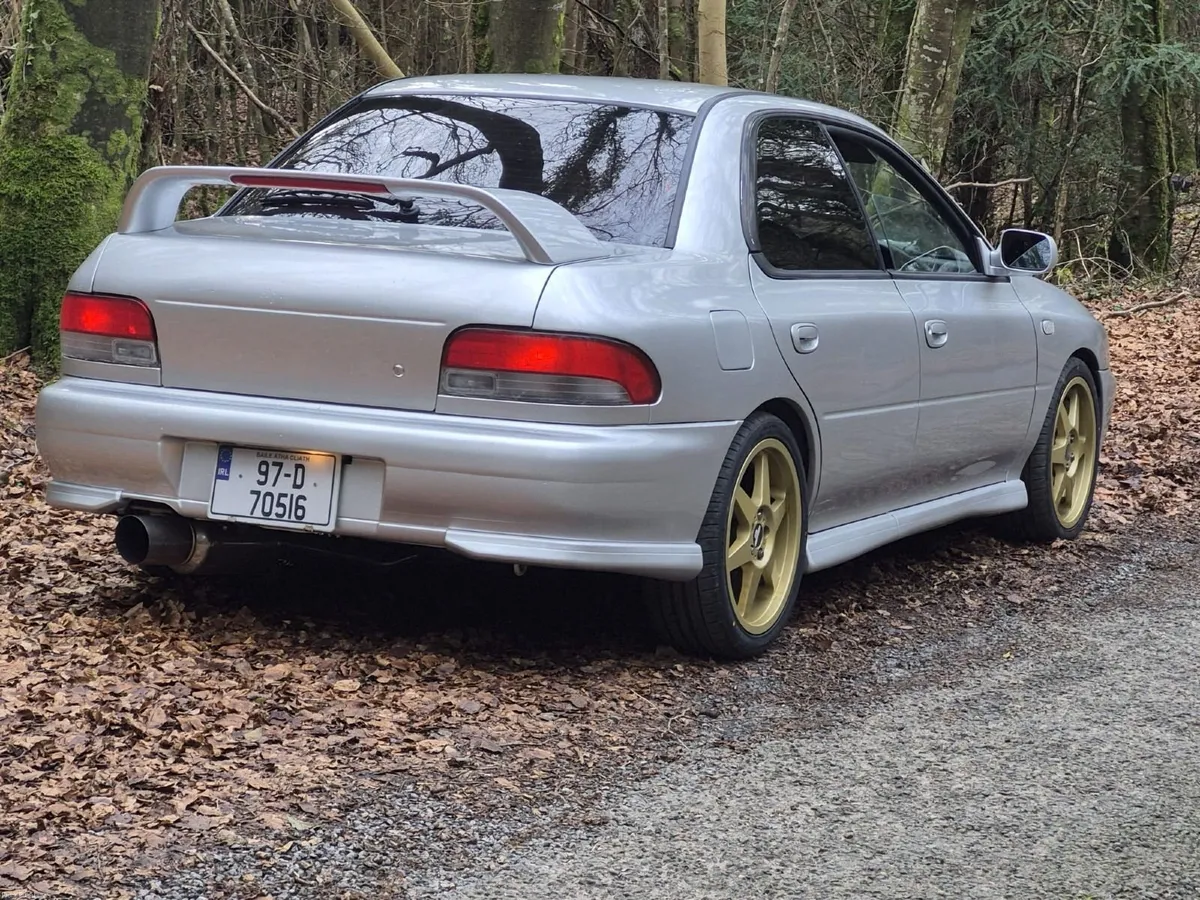 Subaru Impreza 1997 - Image 2