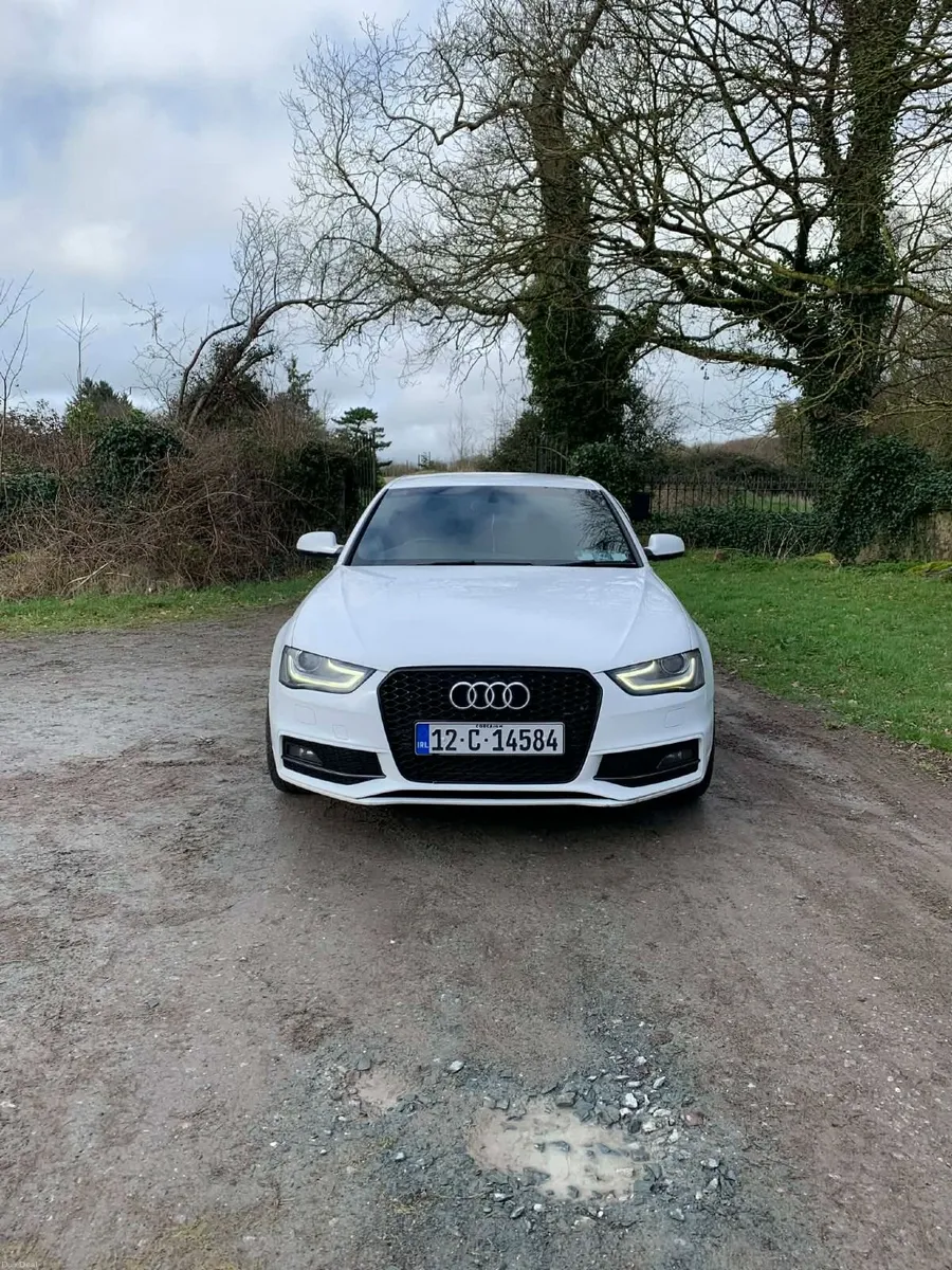 Audi A4 2012 - Image 4
