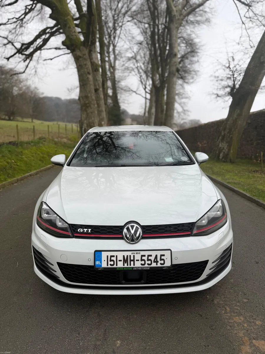2015 Volkswagen Golf GTI 2.0 TSI DSG - Image 2