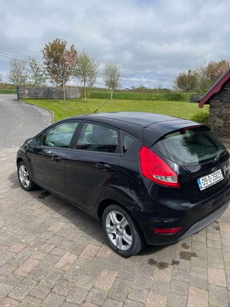 Ford Fiesta 2009 - Image 3
