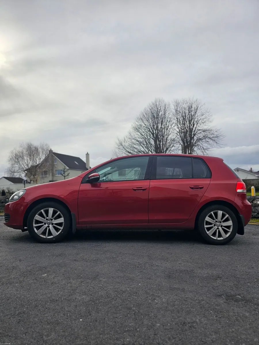 Volkswagen Golf 2010 - Image 3