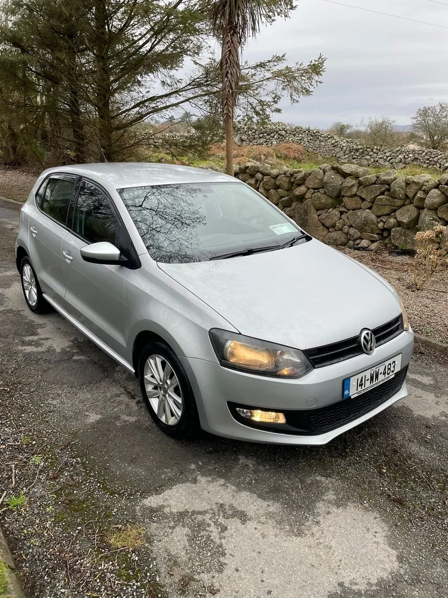 Volkswagen Polo 2014 - Image 2