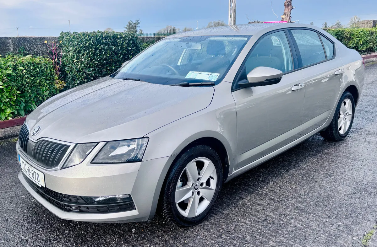 2017 Skoda Octavia 1.0L TSI AUTOMATIC - Image 4