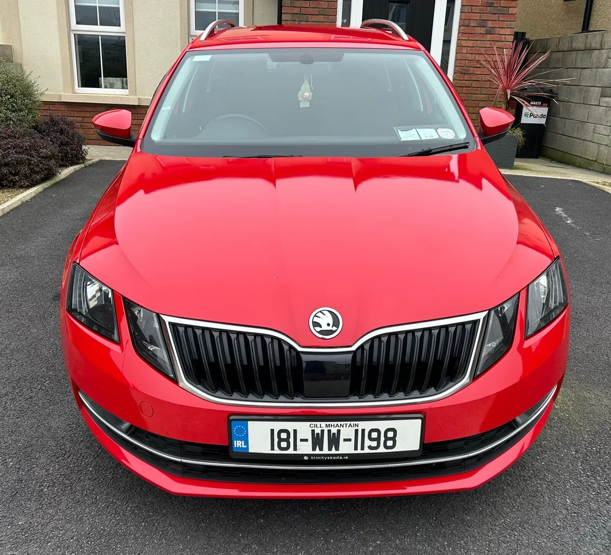 SKODA OCTAVIA COMBI STYLE 1.0 TSI 115 115HP 4DR - Image 2