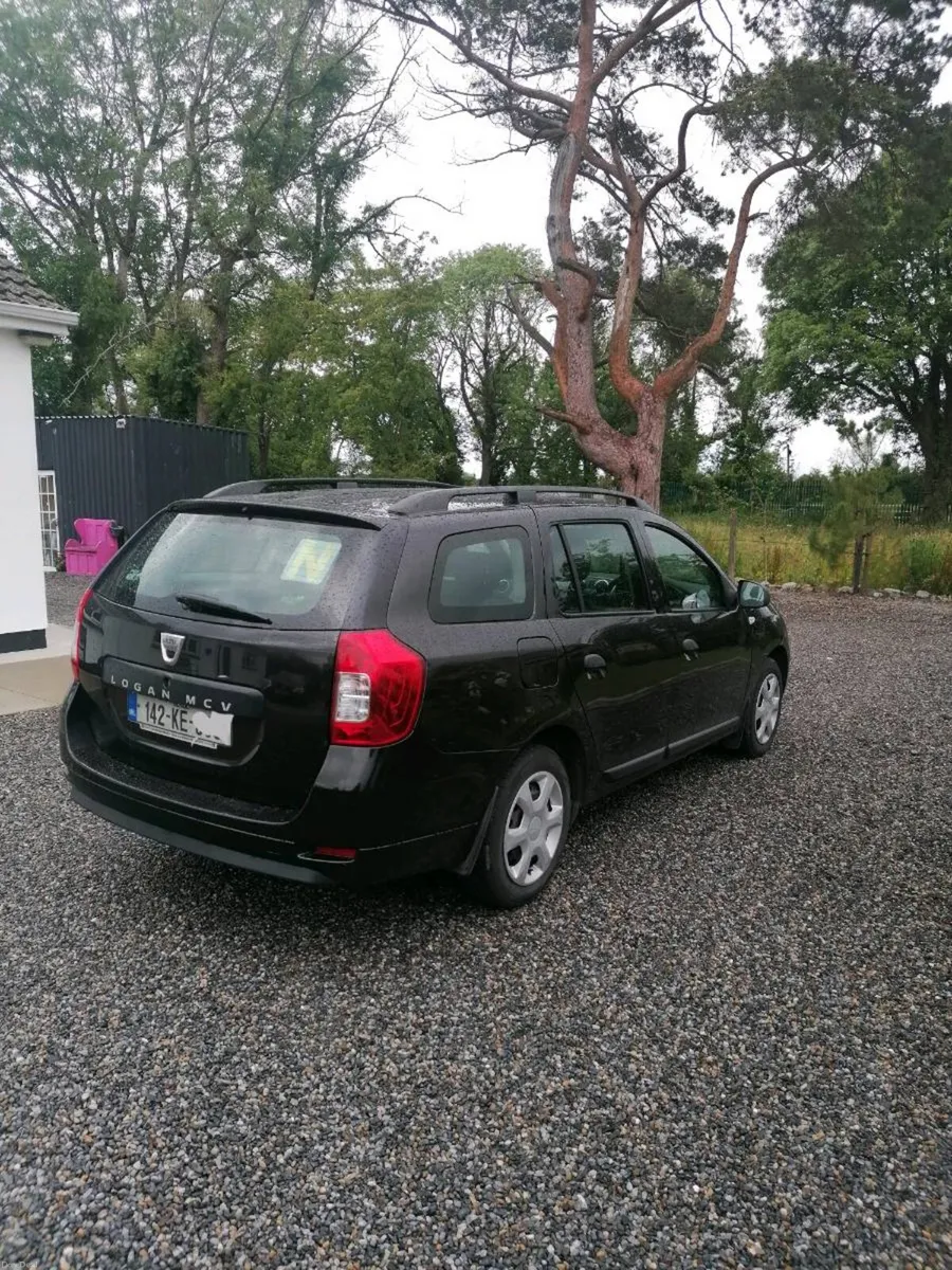 2014 dacia logan mcv 1.5 dci, taxed and nct - Image 2