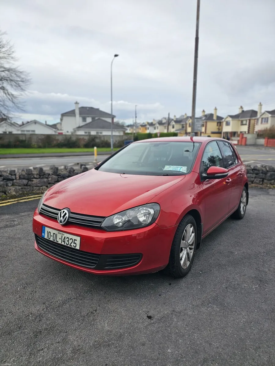 Volkswagen Golf 2010 - Image 1