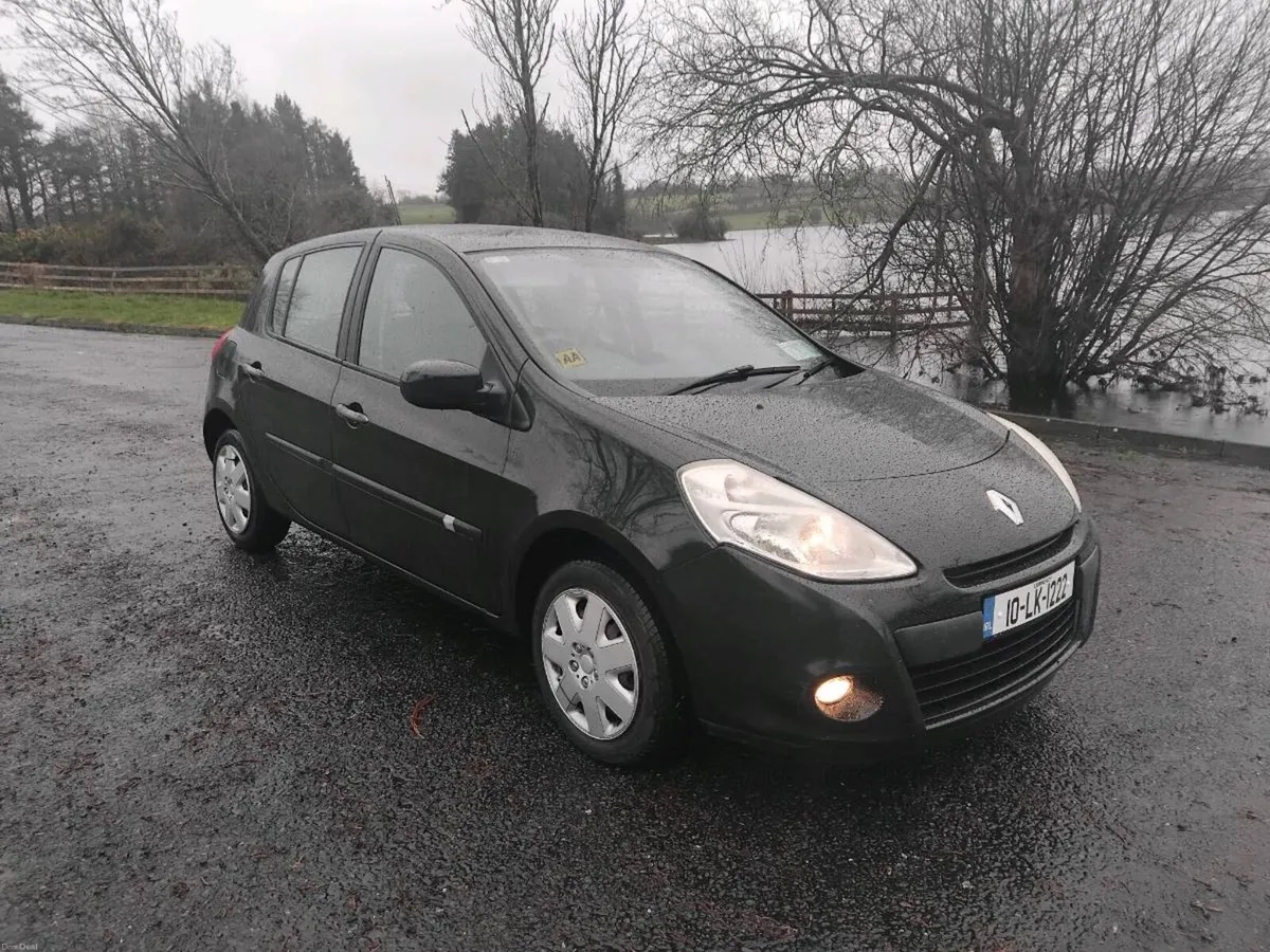 🚗🚗2010 Renault Clio🚗🚗 Low Kms - Image 1
