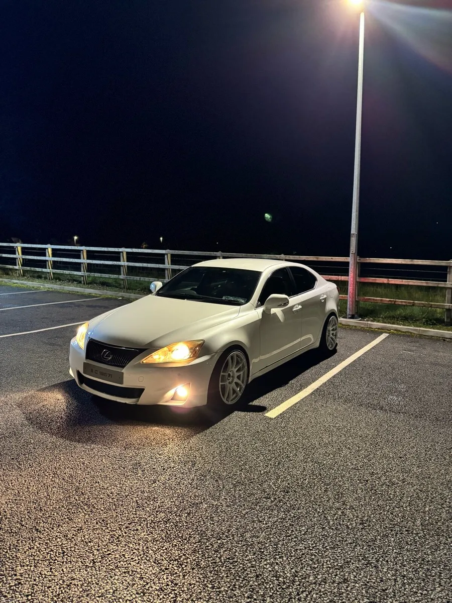 2011 Pearl White is250 - Image 2