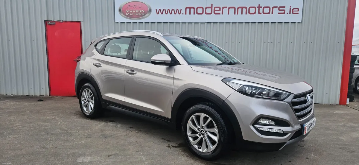 Hyundai Tucson 1.7 crdi comfort jeeep - Image 1