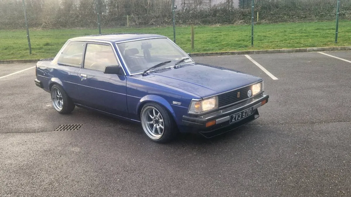 Toyota corolla dx ke70 - Image 1