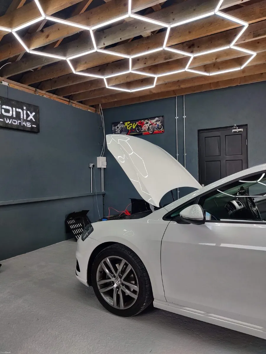 2016 VW Golf MK7 2.0 Tdi R-Line - Image 4