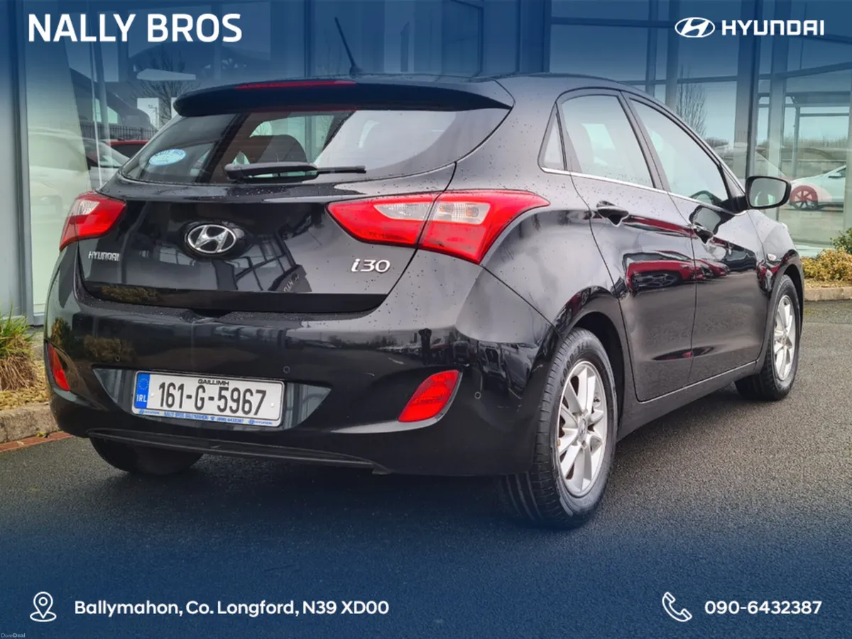 Hyundai i30 SE BLUE DRIVE 110PS 5DR - Image 4