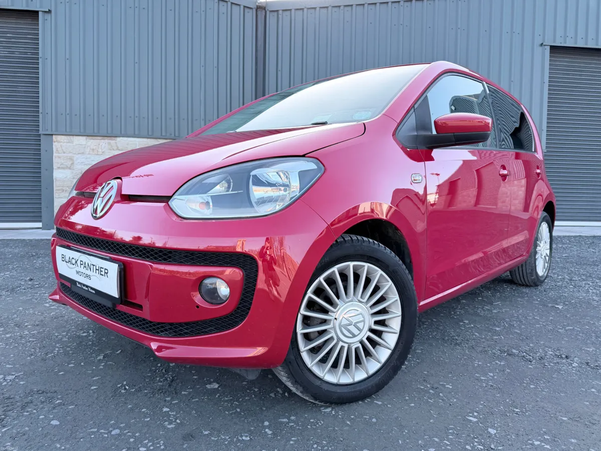 Volkswagen up! 131’ Take AUTOMATIC/LOW MILEAGE - Image 2