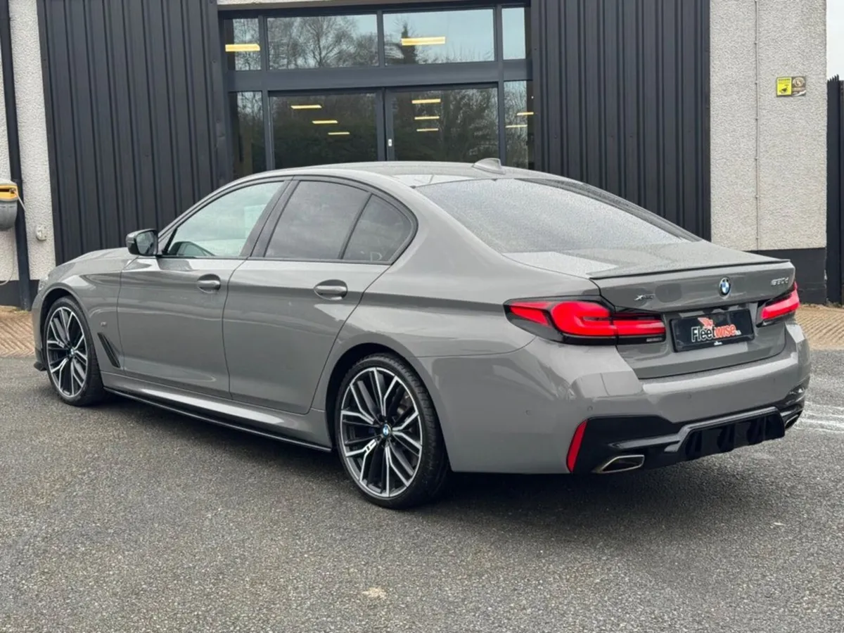 3.0 530d MHT M Sport Saloon 4dr Diesel Hybrid Step - Image 4