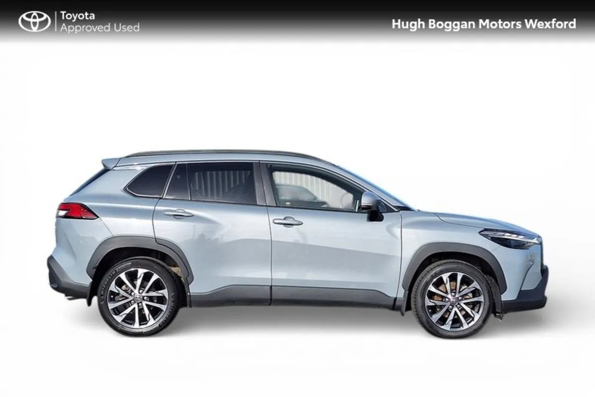 Toyota Corolla Cross SPORT IN MANHATTIN GREY!! - Image 3